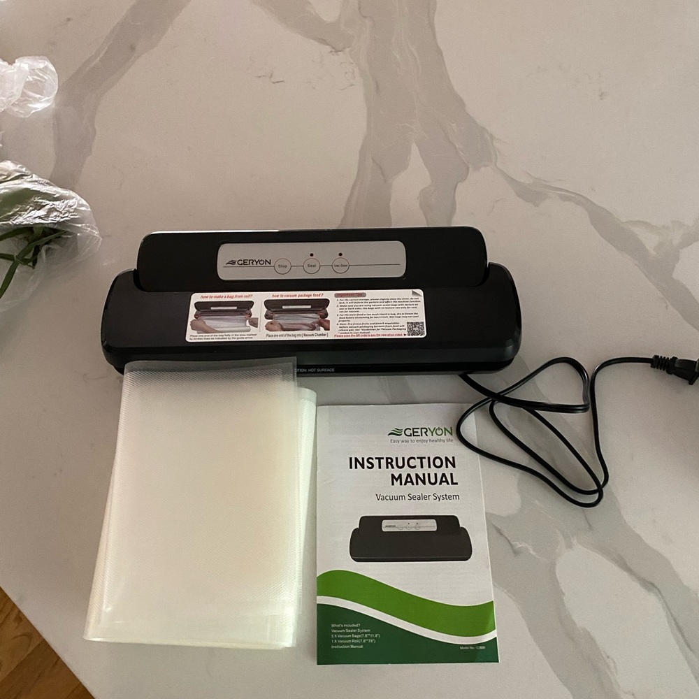 Vacuum sealer system